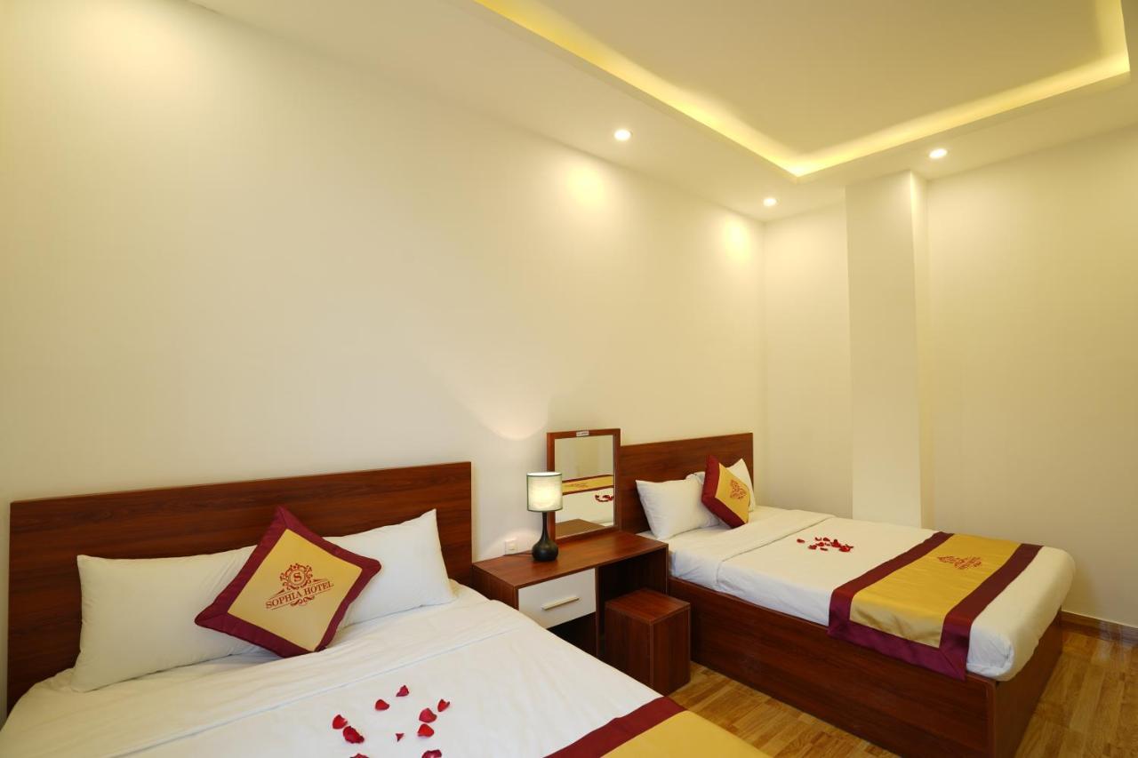 Sapphire Hotel Hue Zewnętrze zdjęcie