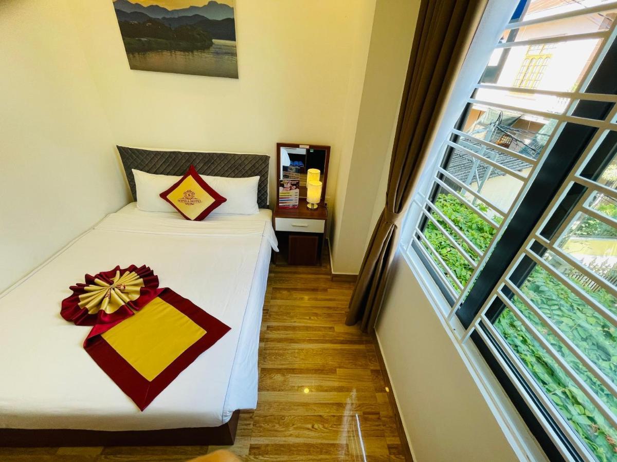 Sapphire Hotel Hue Zewnętrze zdjęcie