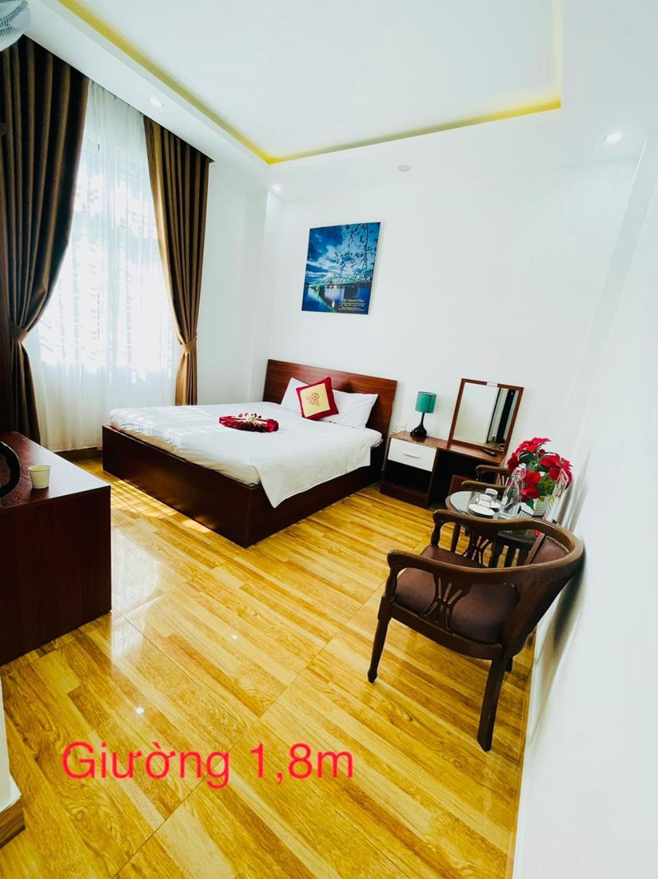 Sapphire Hotel Hue Zewnętrze zdjęcie