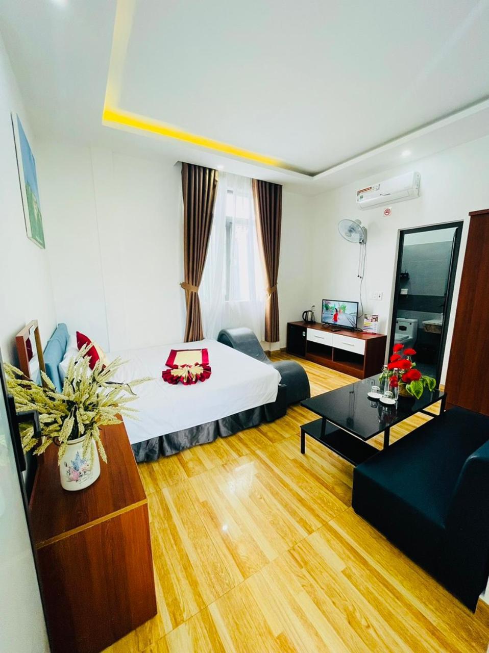 Sapphire Hotel Hue Zewnętrze zdjęcie