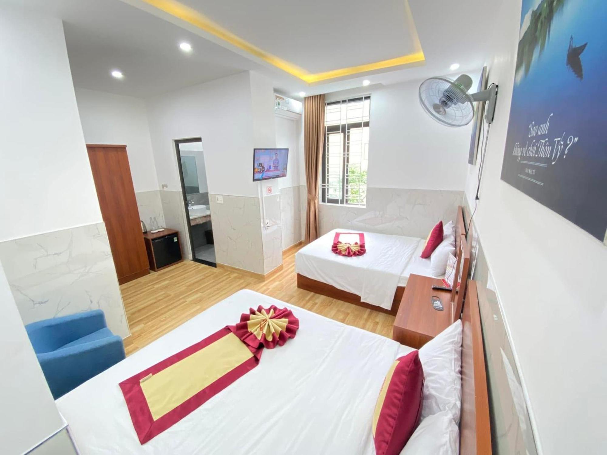 Sapphire Hotel Hue Zewnętrze zdjęcie